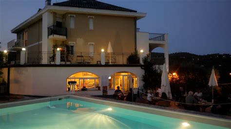hotel bellavista cervo|Hotel Bellavista a San Bartolomeo al Mare.